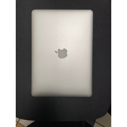 MACBOOK AIR
